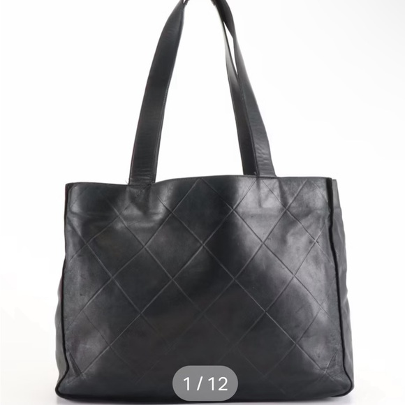 Vintage Chanel diamond pattern shoppers tote - Picture 1 of 13
